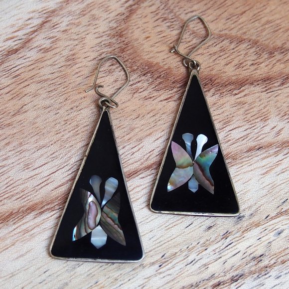 Vintage Jewelry - VTG Mexican Alpaca Silver MOP Inlay Earrings